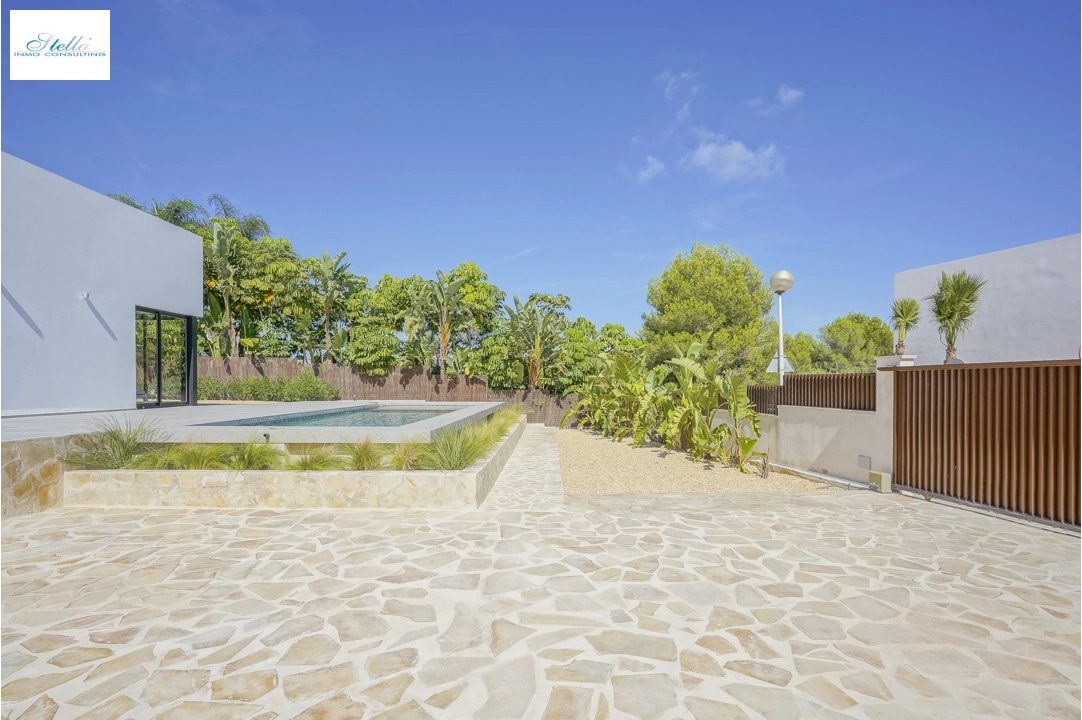 Villa in Javea te koop, woonoppervlakte 230 m², Bouwjaar 2023, + KLIMA, Airconditioning, grondstuk 1100 m², 3 slapkamer, 4 badkamer, Zwembad, ref.: BP-C3XY4303JAV-49