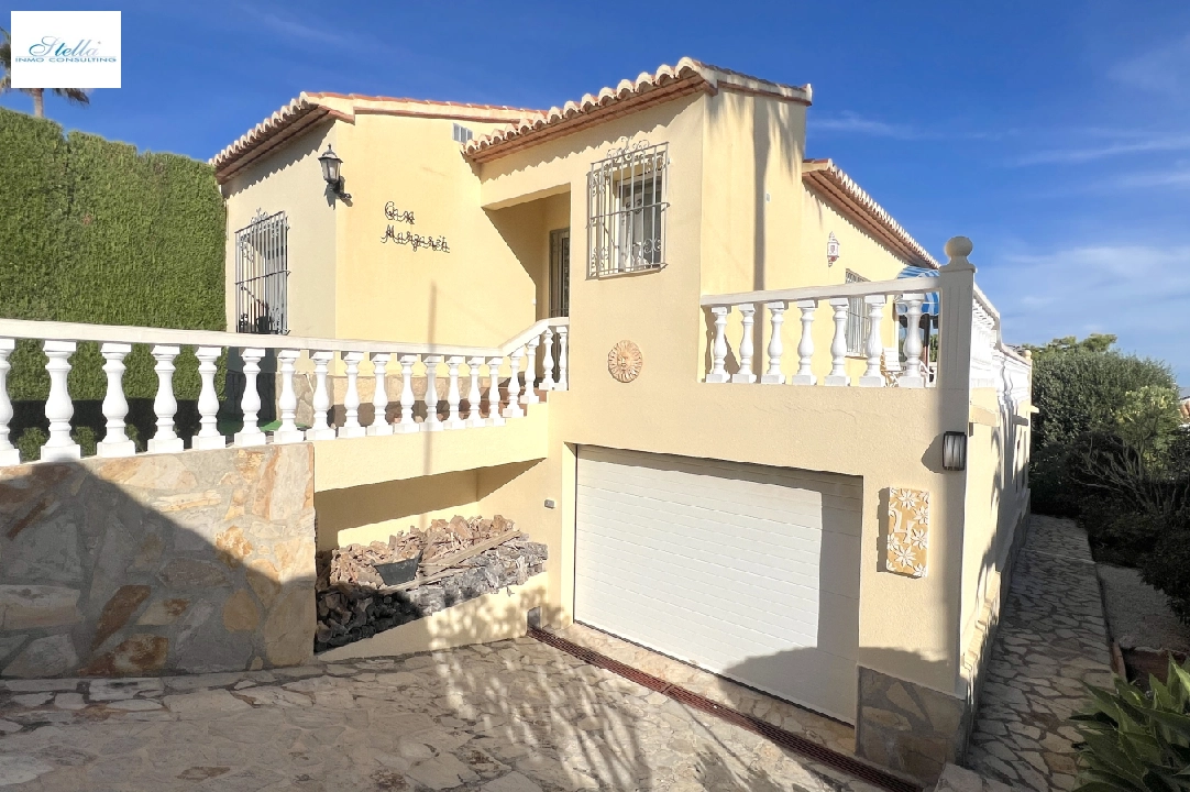 Villa in Denia(Marquesa 6 ) te koop, woonoppervlakte 150 m², Bouwjaar 1995, Staat netjes, + Centrale verwarming, Airconditioning, grondstuk 800 m², 3 slapkamer, 3 badkamer, Zwembad, ref.: AS-0924-9