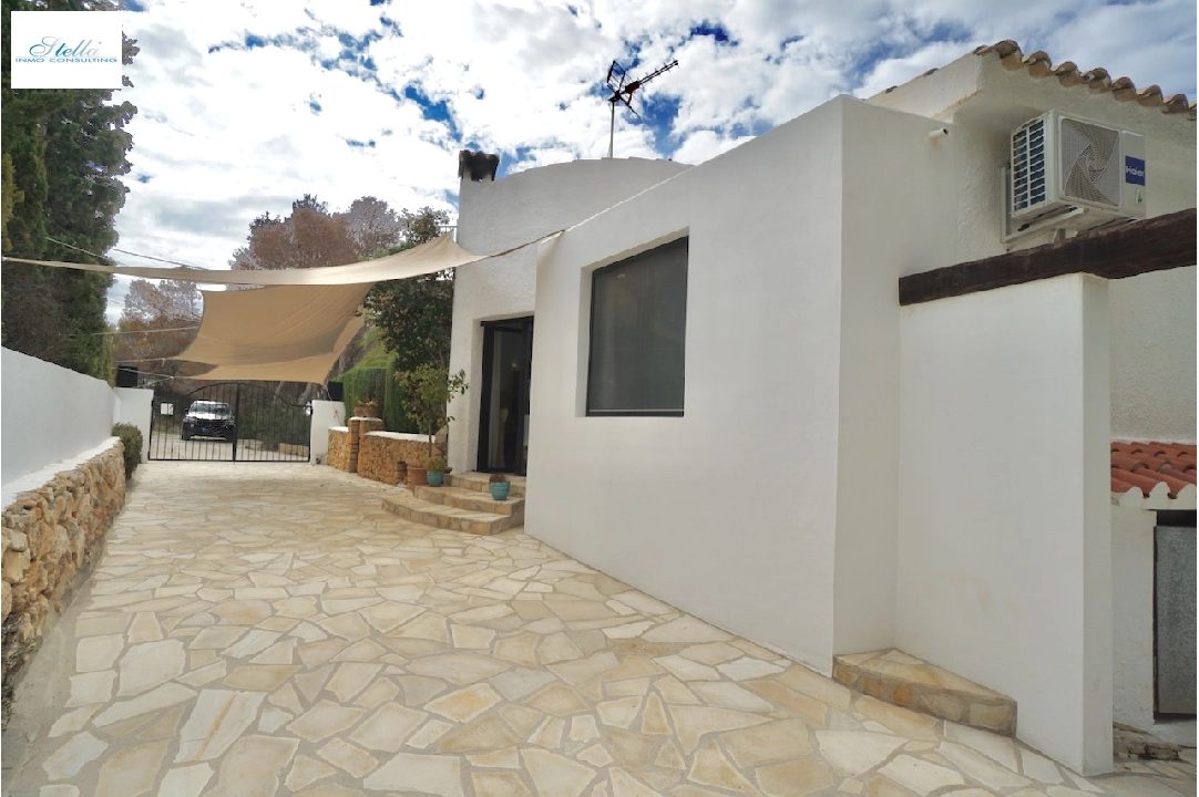 Villa in Benissa(Fanadix) te koop, woonoppervlakte 180 m², Airconditioning, grondstuk 1215 m², 5 slapkamer, 4 badkamer, Zwembad, ref.: CA-H-1812-AMB-8