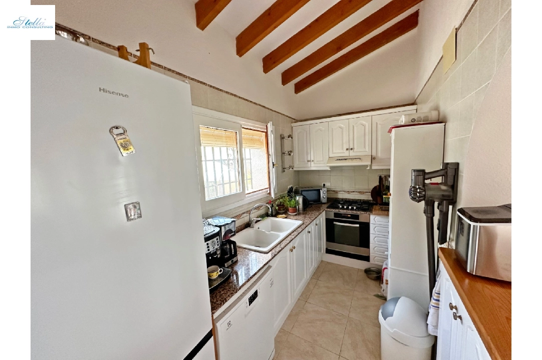 Villa in Pego te koop, woonoppervlakte 122 m², Bouwjaar 2005, + Oven, Airconditioning, grondstuk 560 m², 3 slapkamer, 2 badkamer, Zwembad, ref.: O-V92014D-12