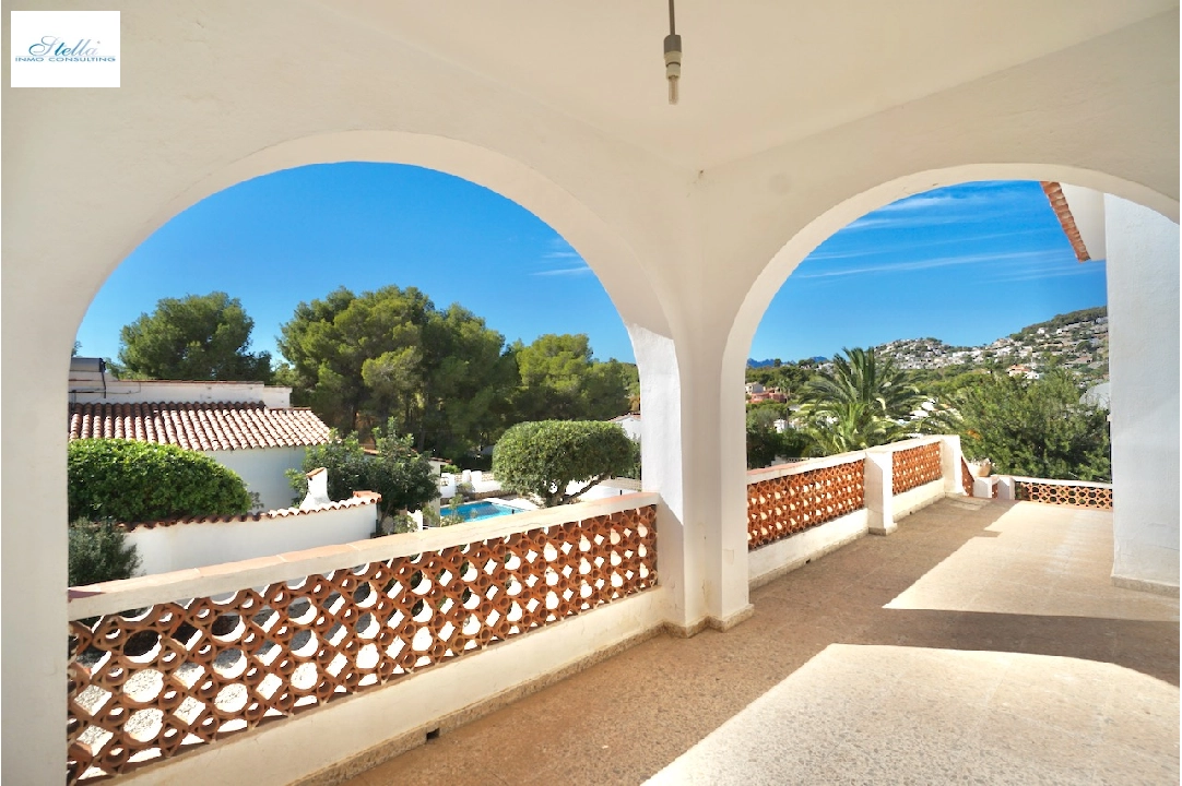 Villa in Moraira(Pinar del Advocat) te koop, woonoppervlakte 109 m², grondstuk 808 m², 2 slapkamer, 1 badkamer, ref.: CA-H-1813-AMBI-4