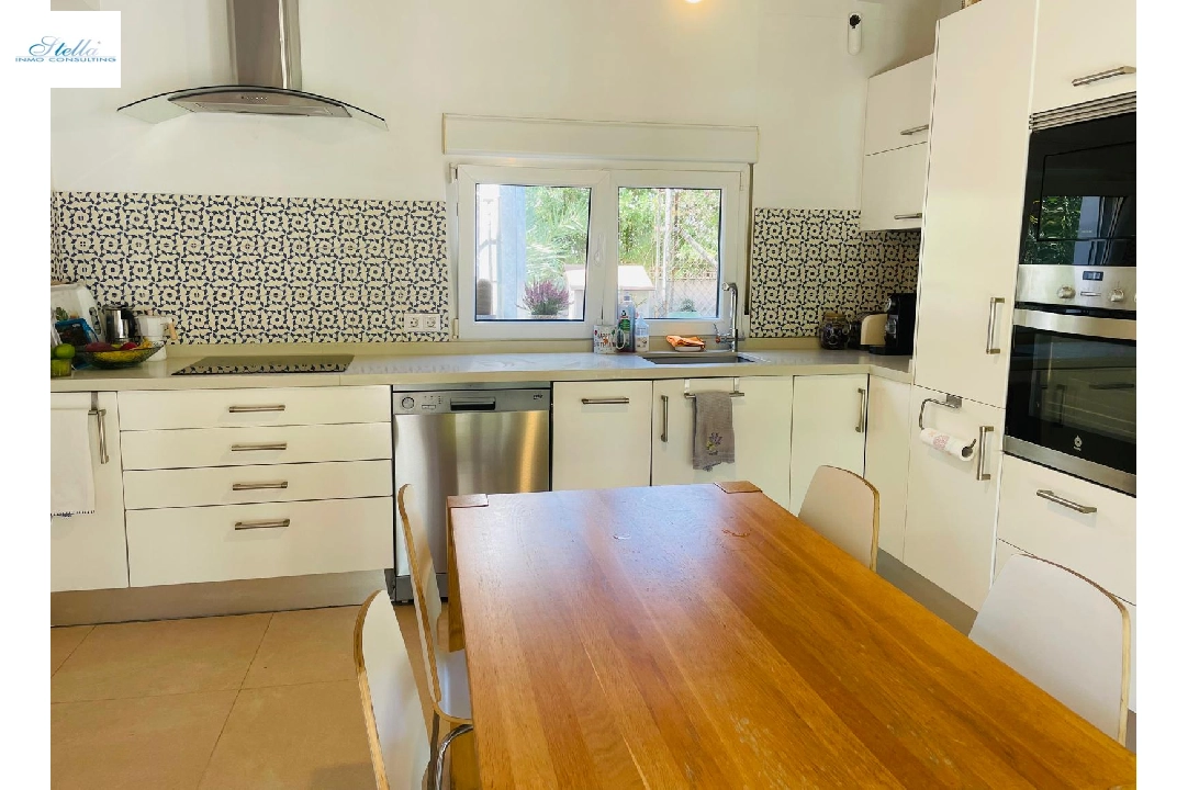 Villa in Denia te koop, woonoppervlakte 133 m², Bouwjaar 1970, Airconditioning, grondstuk 350 m², 3 slapkamer, 2 badkamer, Zwembad, ref.: UM-UV-0624-10