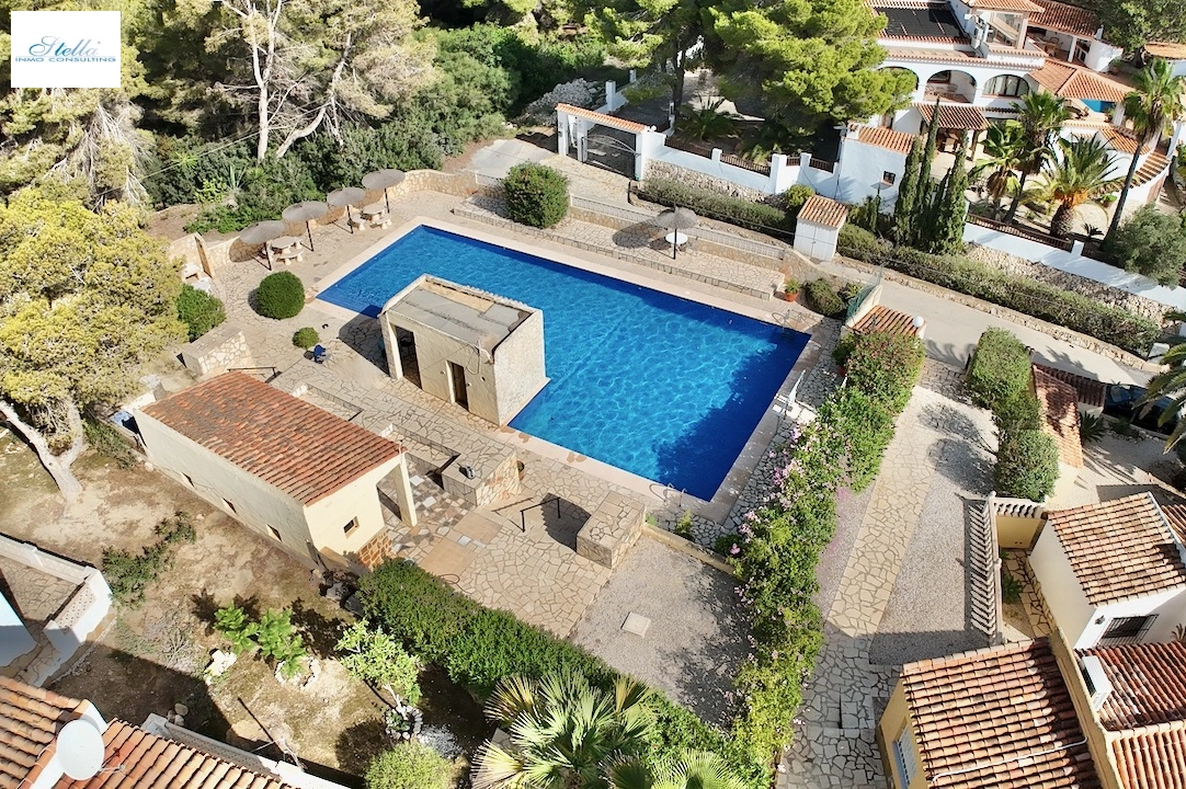 Stadthaus in Moraira(Arnella) te koop, woonoppervlakte 112 m², Airconditioning, 2 slapkamer, 2 badkamer, Zwembad, ref.: CA-B-1829-AMBE-34