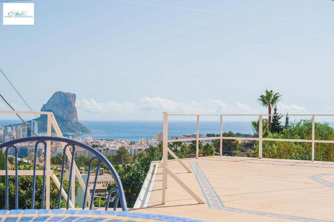 Villa in Calpe(Cucarres) te koop, woonoppervlakte 210 m², Airconditioning, grondstuk 800 m², 5 slapkamer, 4 badkamer, Zwembad, ref.: COB-3485-10535-3