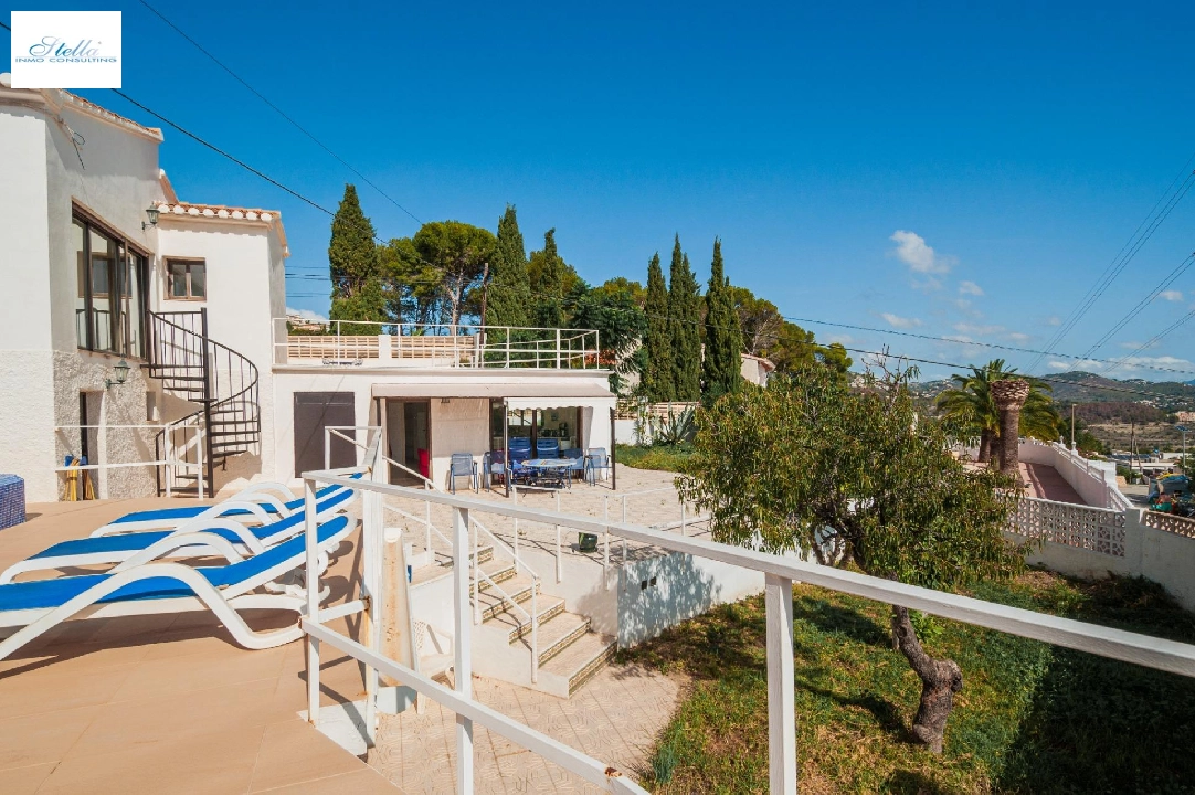 Villa in Calpe(Cucarres) te koop, woonoppervlakte 210 m², Airconditioning, grondstuk 800 m², 5 slapkamer, 4 badkamer, Zwembad, ref.: COB-3485-10535-31