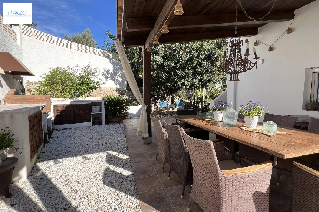 Villa in Denia(Florida) te koop, woonoppervlakte 182 m², Bouwjaar 1980, + KLIMA, Airconditioning, grondstuk 595 m², 3 slapkamer, 2 badkamer, Zwembad, ref.: SC-T1024-21