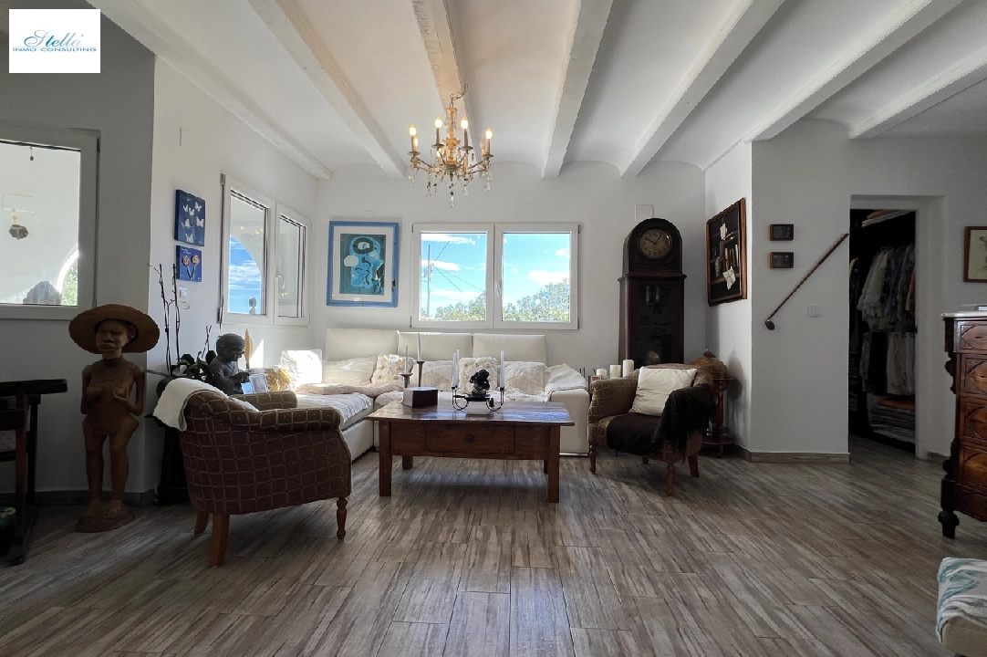 Villa in Denia(Florida) te koop, woonoppervlakte 182 m², Bouwjaar 1980, + KLIMA, Airconditioning, grondstuk 595 m², 3 slapkamer, 2 badkamer, Zwembad, ref.: SC-T1024-8