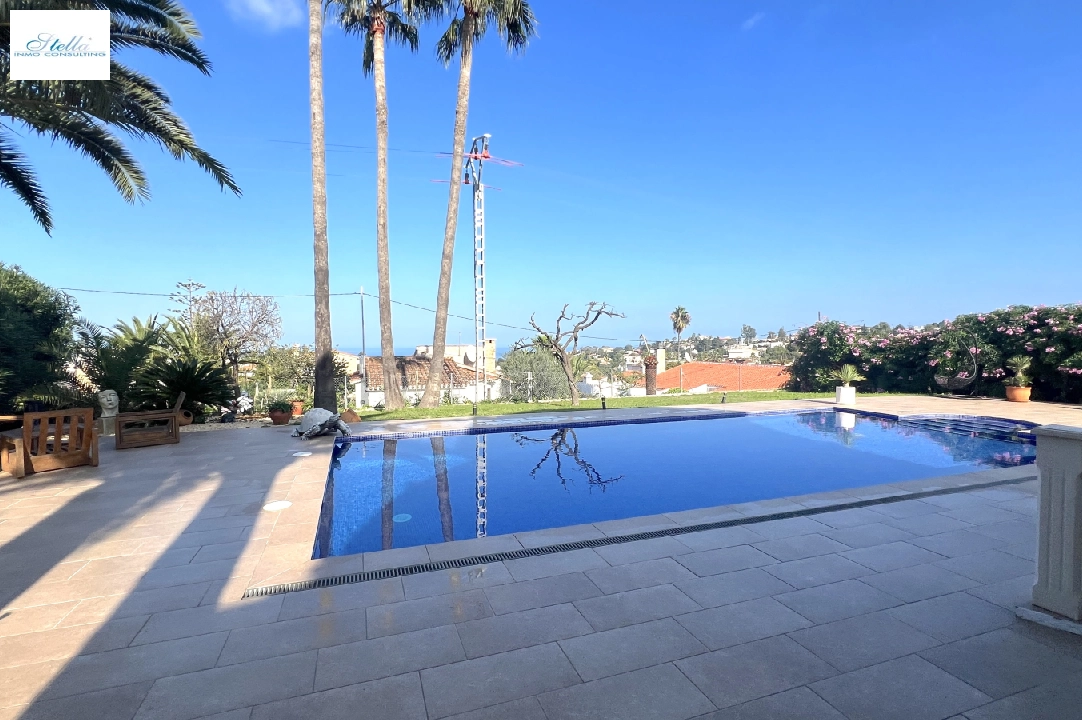 Villa in Denia te koop, woonoppervlakte 190 m², Bouwjaar 1984, Staat netjes, + KLIMA, Airconditioning, grondstuk 1900 m², 4 slapkamer, 4 badkamer, Zwembad, ref.: AS-1024-3