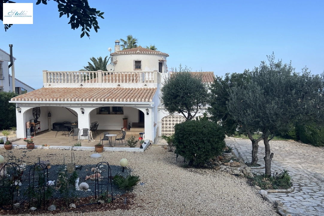 Villa in Denia te koop, woonoppervlakte 190 m², Bouwjaar 1984, Staat netjes, + KLIMA, Airconditioning, grondstuk 1900 m², 4 slapkamer, 4 badkamer, Zwembad, ref.: AS-1024-33