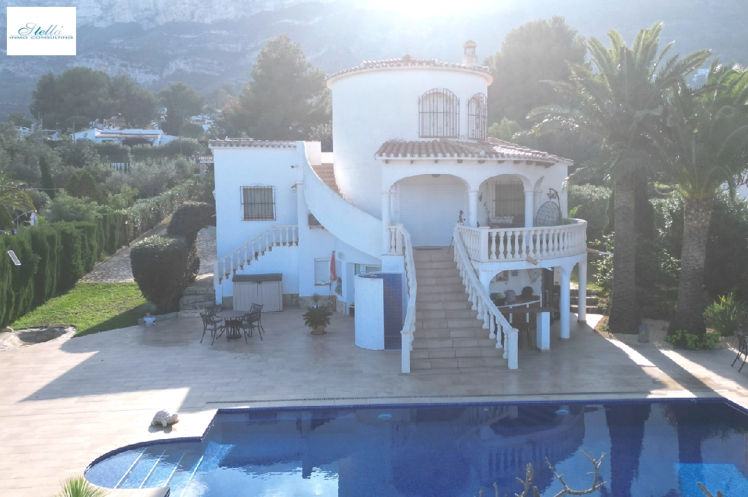 Villa in Denia te koop, woonoppervlakte 190 m², Bouwjaar 1984, Staat netjes, + KLIMA, Airconditioning, grondstuk 1900 m², 4 slapkamer, 4 badkamer, Zwembad, ref.: AS-1024-35