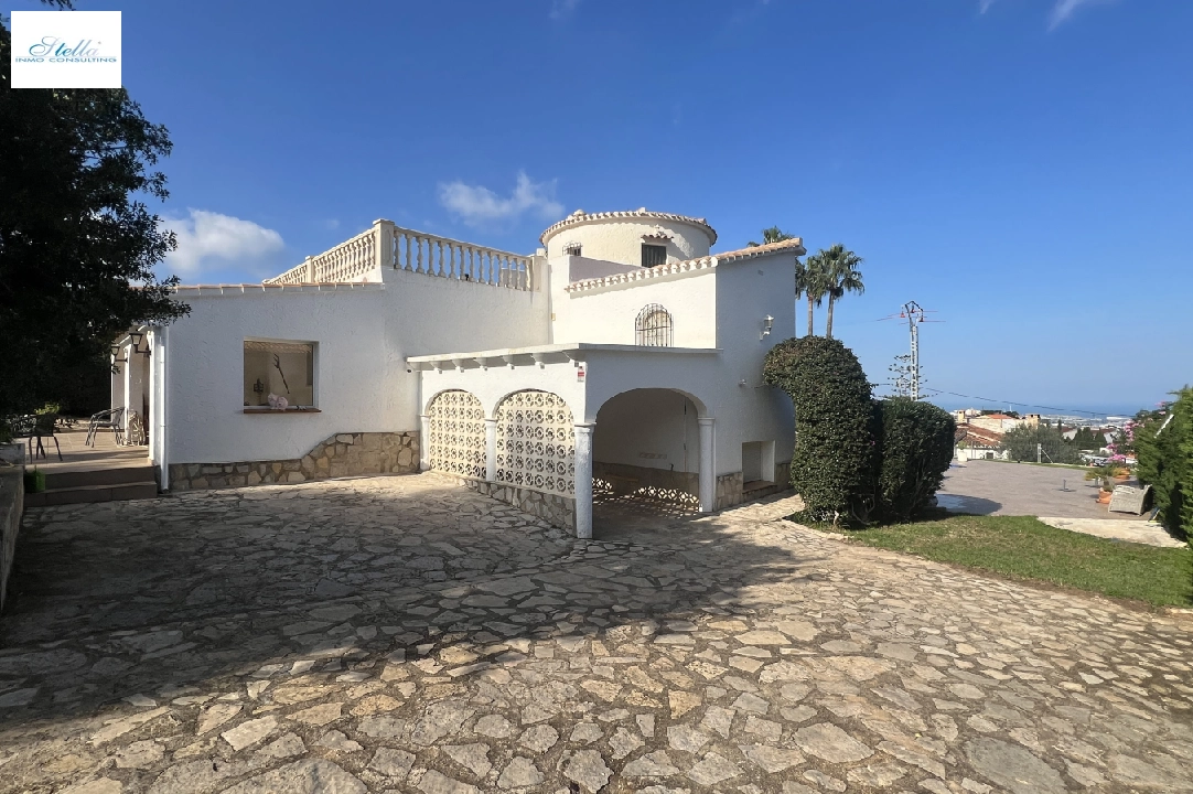 Villa in Denia te koop, woonoppervlakte 190 m², Bouwjaar 1984, Staat netjes, + KLIMA, Airconditioning, grondstuk 1900 m², 4 slapkamer, 4 badkamer, Zwembad, ref.: AS-1024-4