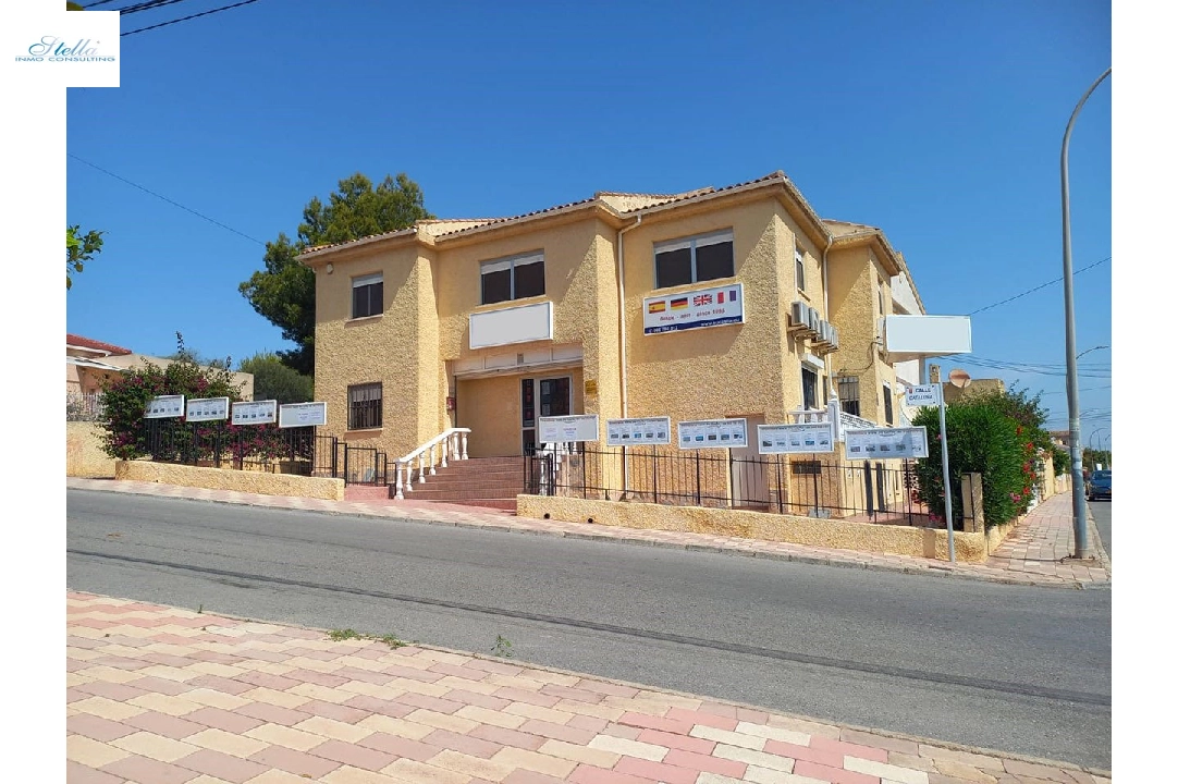 Villa in San Fulgencio te koop, woonoppervlakte 216 m², Airconditioning, grondstuk 268 m², 6 slapkamer, 2 badkamer, ref.: HA-M-1077-1