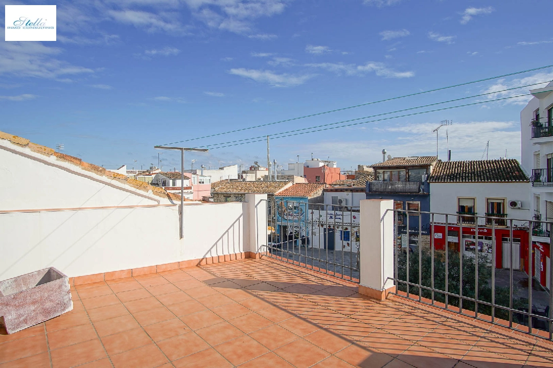 Stadthaus in Denia te koop, woonoppervlakte 82 m², Bouwjaar 1950, + KLIMA, Airconditioning, 3 slapkamer, 2 badkamer, Zwembad, ref.: BP-C3XY8224DEN-12