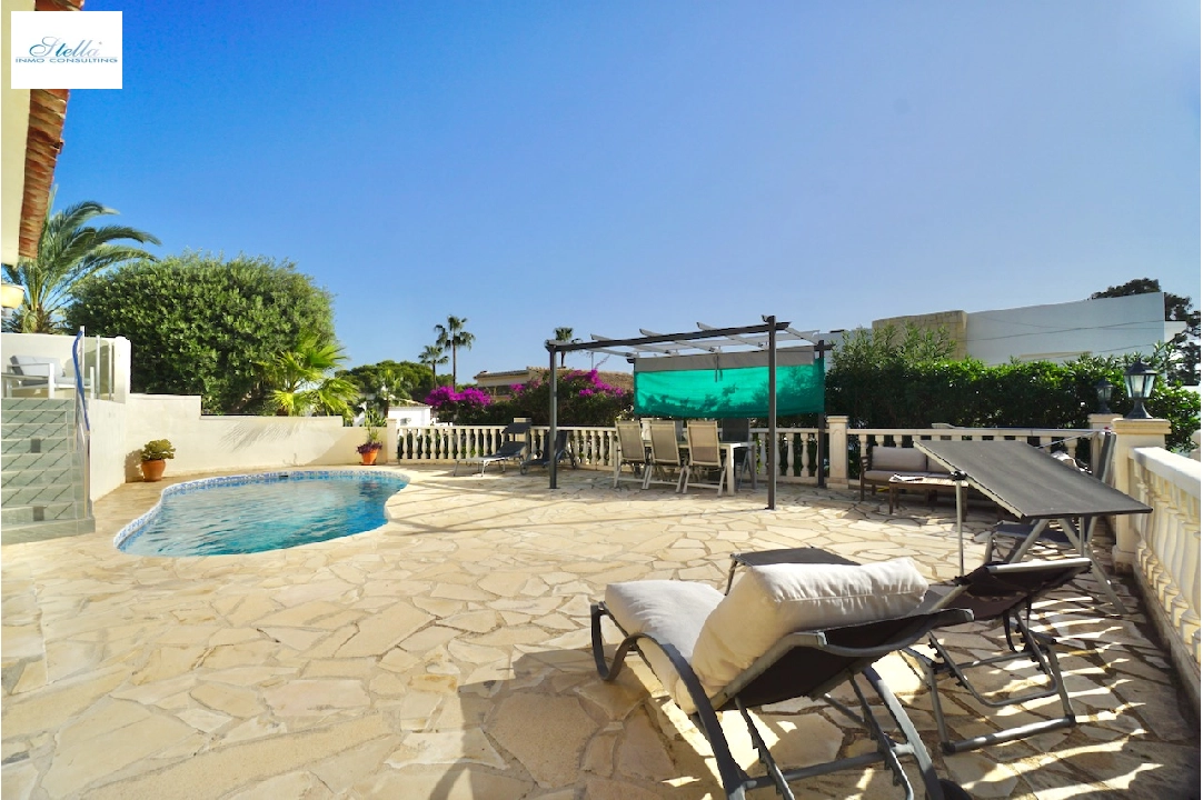 Villa in Benissa(Montemar) te koop, woonoppervlakte 165 m², grondstuk 823 m², 3 slapkamer, 2 badkamer, Zwembad, ref.: CA-H-1845-AMB-16