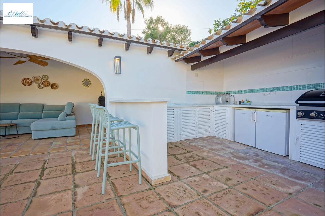 Villa in Javea te koop, woonoppervlakte 300 m², Bouwjaar 1983, Airconditioning, grondstuk 2190 m², 3 slapkamer, 3 badkamer, Zwembad, ref.: BP-C4XY4465JAV-35