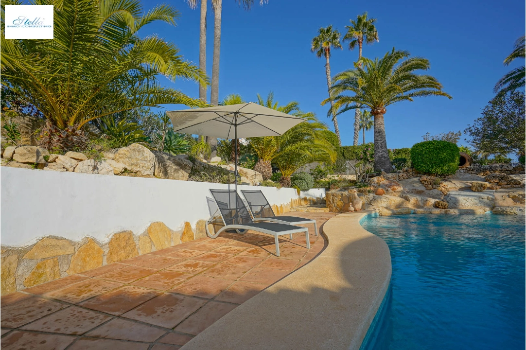 Villa in Javea te koop, woonoppervlakte 300 m², Bouwjaar 1983, Airconditioning, grondstuk 2190 m², 3 slapkamer, 3 badkamer, Zwembad, ref.: BP-C4XY4465JAV-42