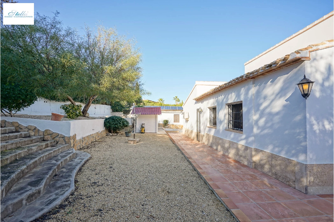 Villa in Javea te koop, woonoppervlakte 300 m², Bouwjaar 1983, Airconditioning, grondstuk 2190 m², 3 slapkamer, 3 badkamer, Zwembad, ref.: BP-C4XY4465JAV-47