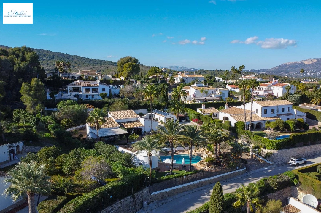 Villa in Javea te koop, woonoppervlakte 300 m², Bouwjaar 1983, Airconditioning, grondstuk 2190 m², 3 slapkamer, 3 badkamer, Zwembad, ref.: BP-C4XY4465JAV-5