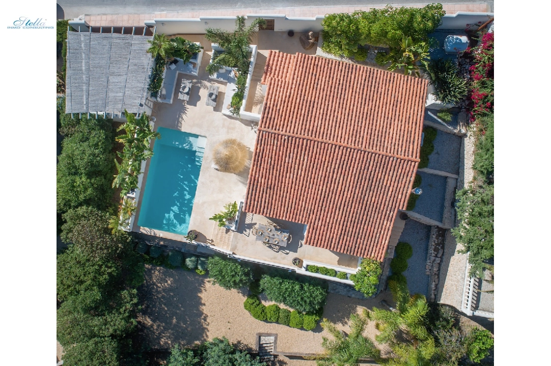 Villa in Benissa(Montemar) te koop, woonoppervlakte 156 m², Airconditioning, grondstuk 660 m², 3 slapkamer, 3 badkamer, Zwembad, ref.: CA-H-1858-AMB-30