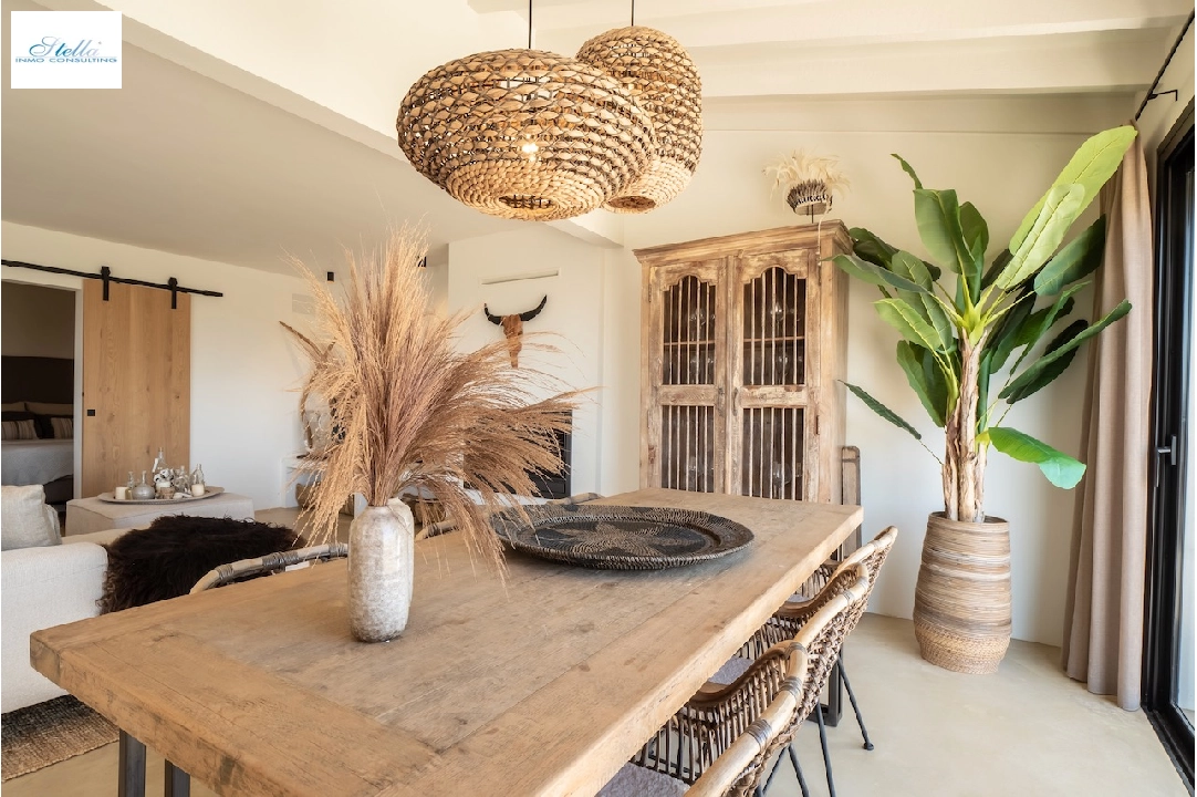 Villa in Benissa(Montemar) te koop, woonoppervlakte 156 m², Airconditioning, grondstuk 660 m², 3 slapkamer, 3 badkamer, Zwembad, ref.: CA-H-1858-AMB-36