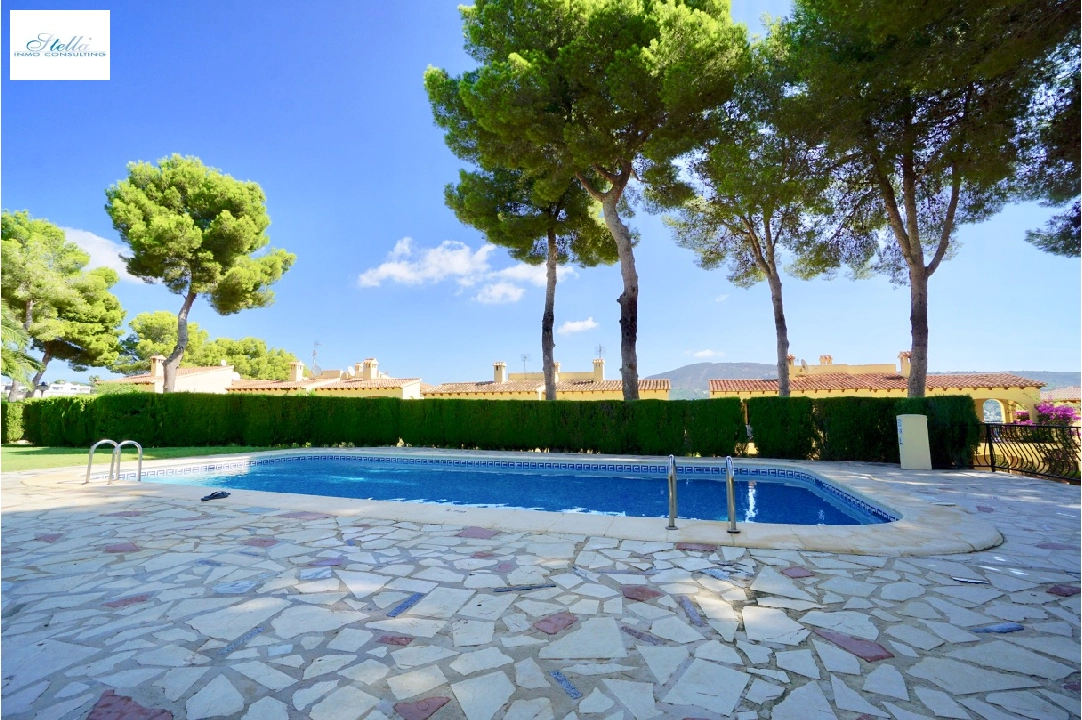 Apartment in Moraira(La Sabatera) te koop, woonoppervlakte 74 m², 2 slapkamer, 1 badkamer, Zwembad, ref.: CA-A-1859-AMB-21