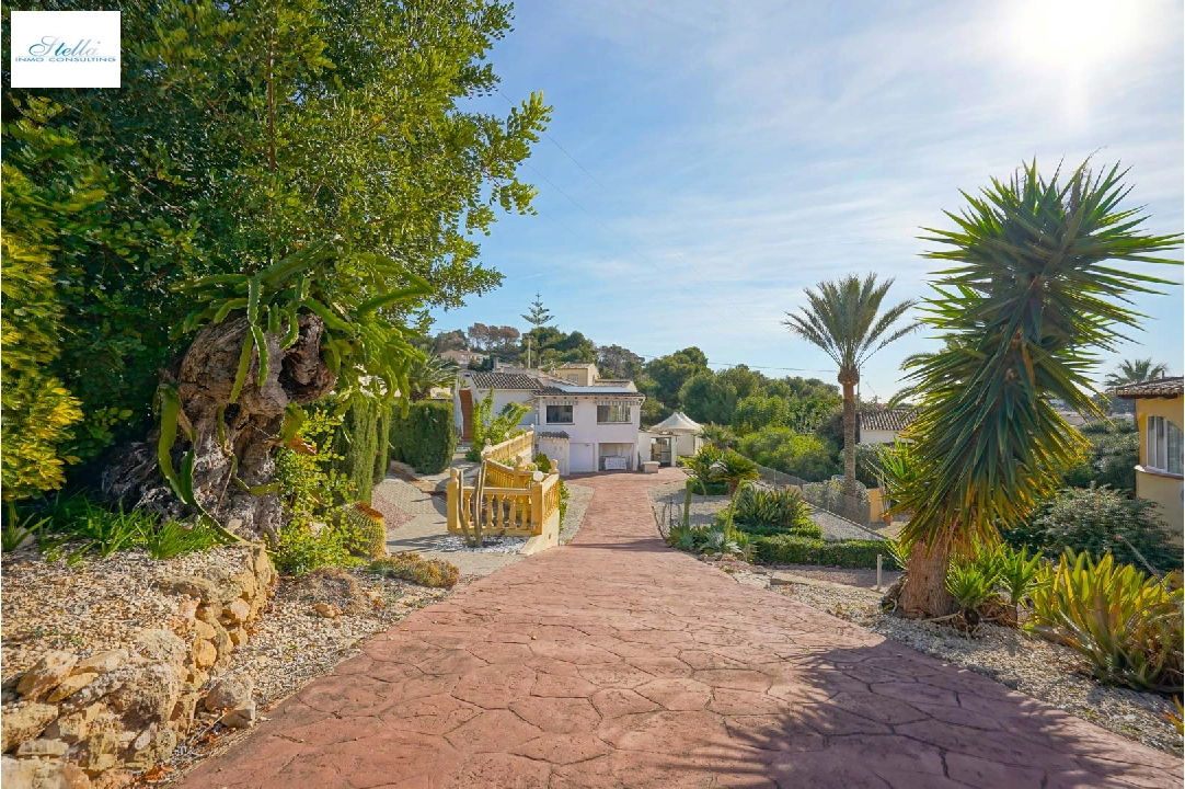 Villa in Benissa(La Fustera) te koop, woonoppervlakte 171 m², Bouwjaar 1975, Airconditioning, grondstuk 2095 m², 3 slapkamer, 2 badkamer, Zwembad, ref.: BP-C4XY4471BEN-44