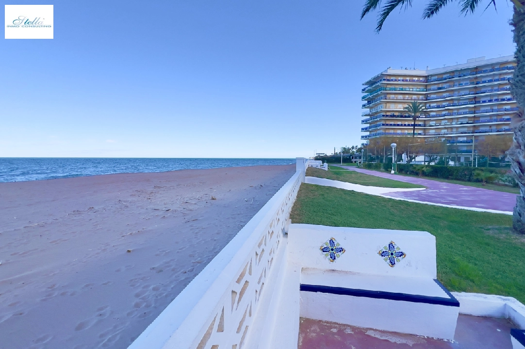 Apartment in Denia te koop, woonoppervlakte 75 m², Bouwjaar 1968, + KLIMA, Airconditioning, 3 slapkamer, 2 badkamer, ref.: FK-0325-2