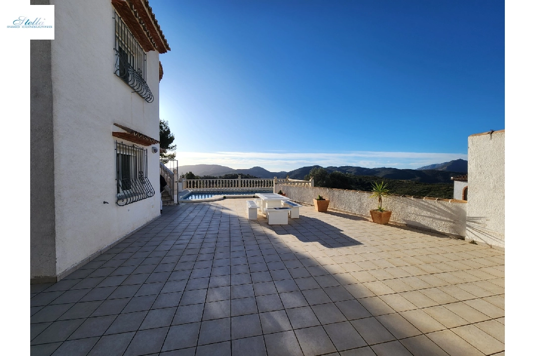 Villa in Pedreguer(Urbanizacion) te koop, woonoppervlakte 200 m², grondstuk 900 m², 5 slapkamer, 3 badkamer, Zwembad, ref.: CPS-PED574-2