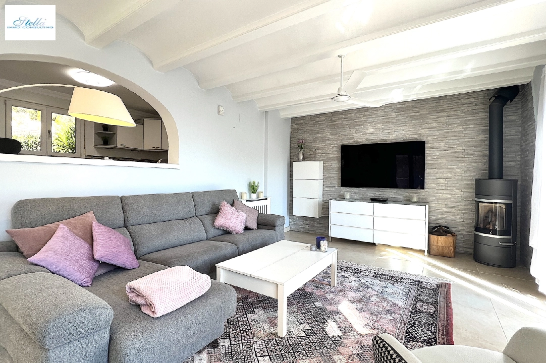 Villa in Adsubia te koop, woonoppervlakte 188 m², Bouwjaar 2003, Staat netjes, + Centrale verwarming, Airconditioning, grondstuk 625 m², 4 slapkamer, 3 badkamer, Zwembad, ref.: AS-0425-11