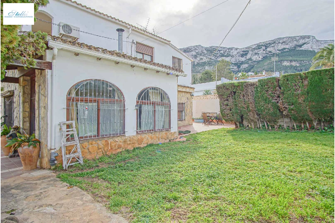 Villa in Denia te koop, woonoppervlakte 269 m², Bouwjaar 1973, + KLIMA, Airconditioning, grondstuk 1545 m², 6 slapkamer, 4 badkamer, Zwembad, ref.: BP-8234DEN-17