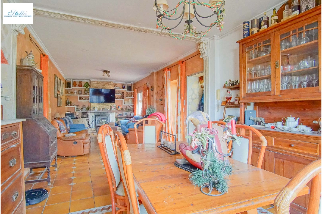 Villa in Denia te koop, woonoppervlakte 269 m², Bouwjaar 1973, + KLIMA, Airconditioning, grondstuk 1545 m², 6 slapkamer, 4 badkamer, Zwembad, ref.: BP-8234DEN-41